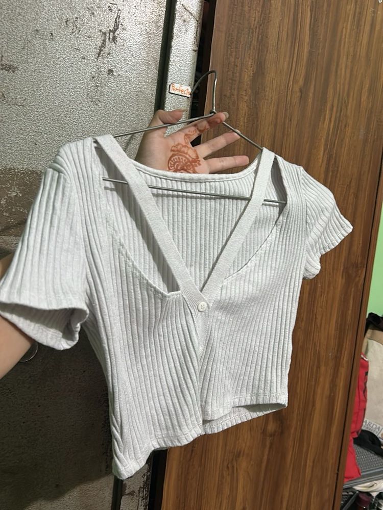 Ribbed V-Neck Crop Top