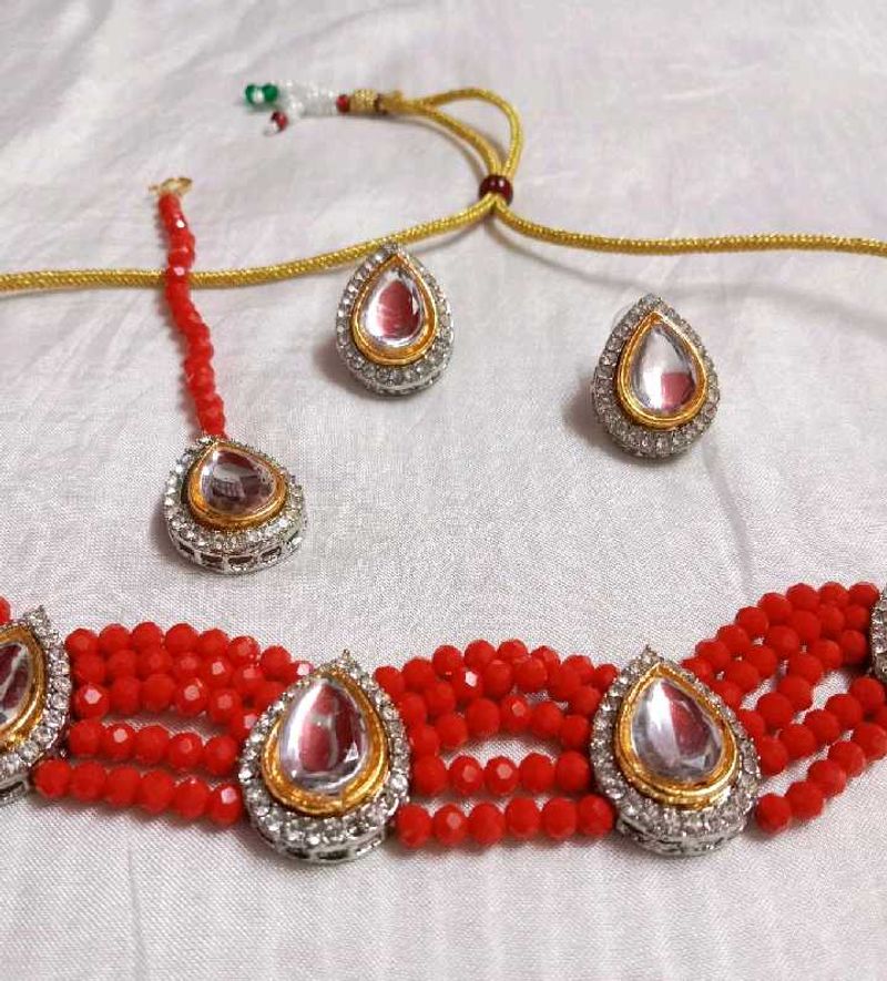 Red kundan Jewelry Set with tikka