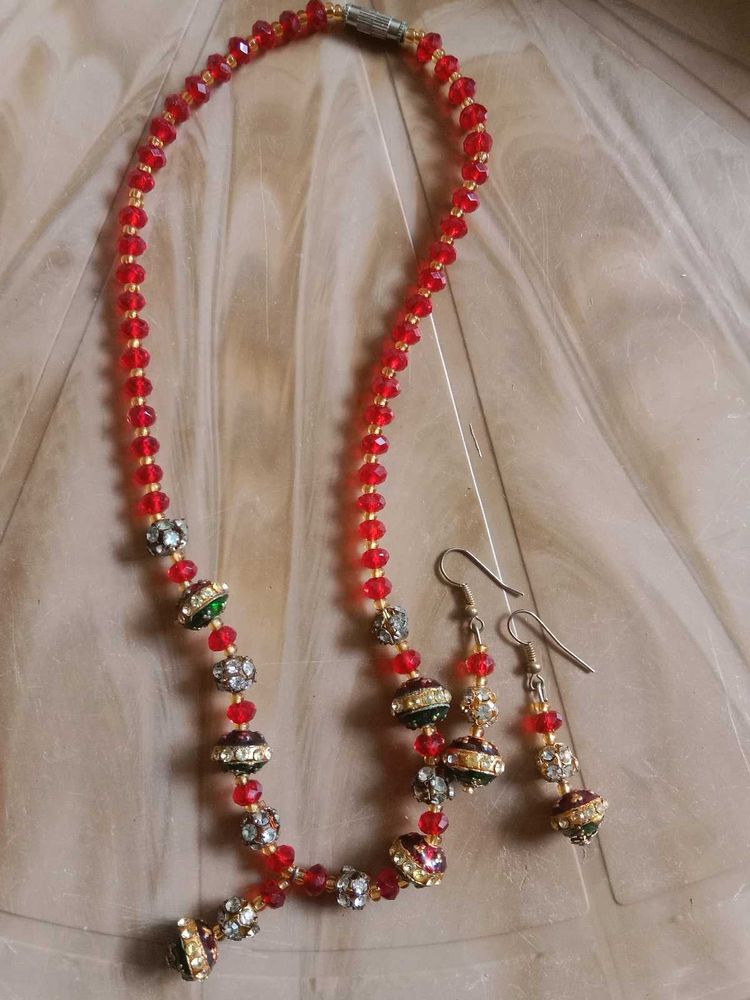 Necklace with Earrings ❤️