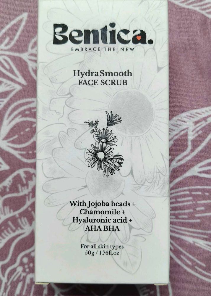 Bentica HydraSmooth Face Scrub