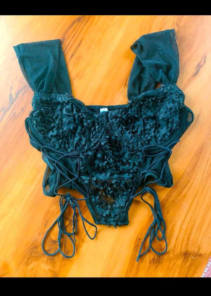 New Me Sweetheart Neckline Top