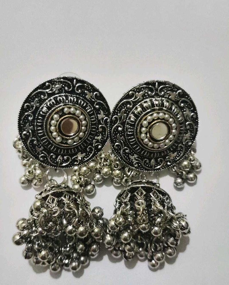 Earings