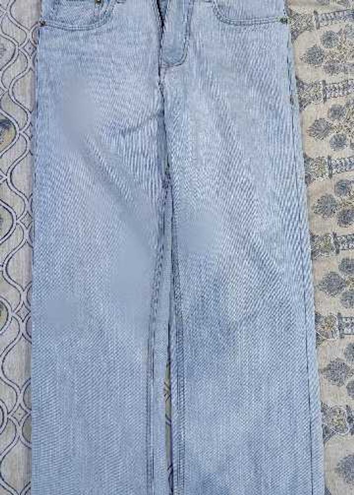 Levi’s products (jeans/clothing)