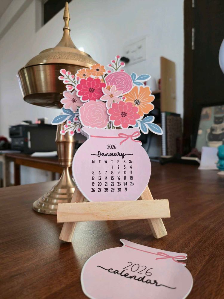 2026 Floral Desk Calendar