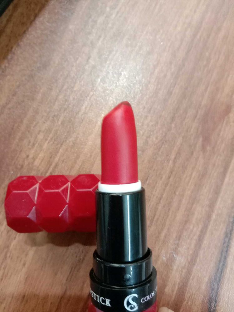 Red Lipstick 💄