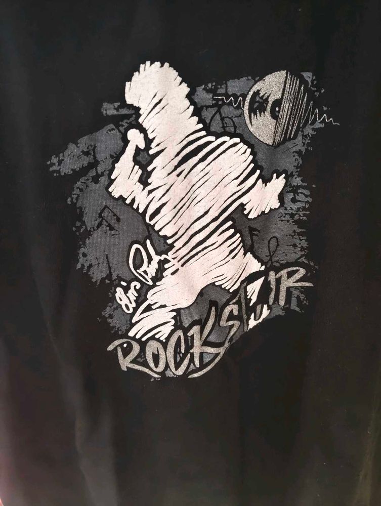 Rockstar Graphic Tee