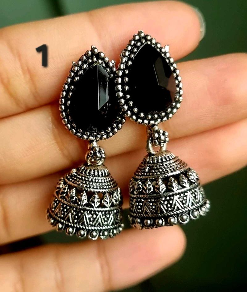 Set Of 4 Oxidized Earrings