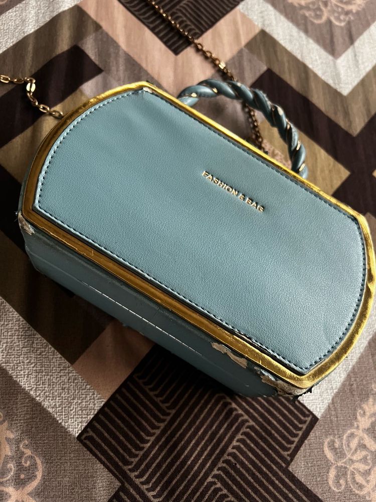 Sling Bag