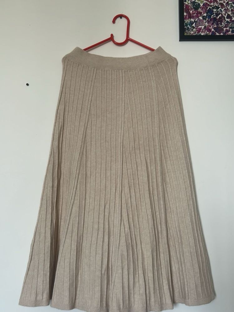 Beige Ribbed Knit Midi Skirt