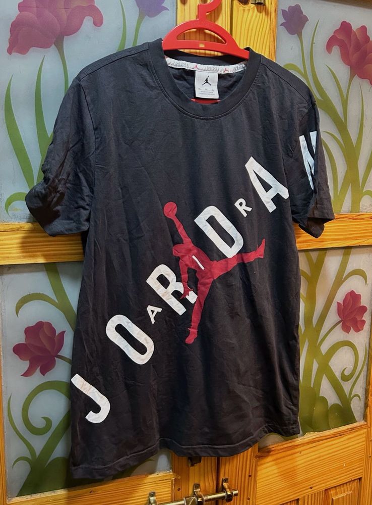 Original Jordan T-Shirt XL – Clean &amp; Comfy 🖤
