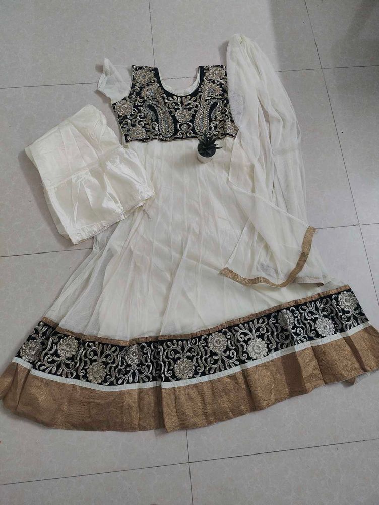 Anarkali Three Piece Suit