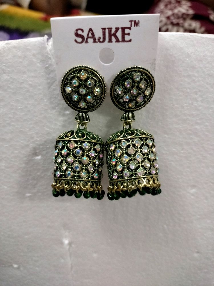 Beautiful Green Jhumkas