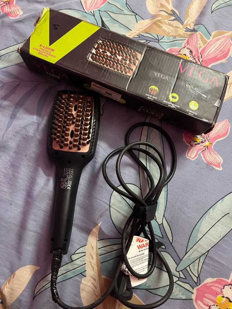 Vega Paddle Brush Straightener