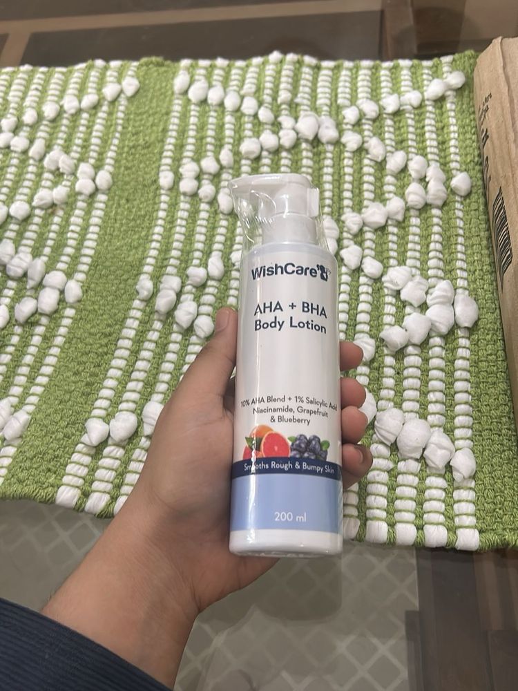 WishCare AHA BHA Body Lotion