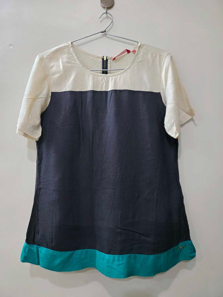 Colour Block Top