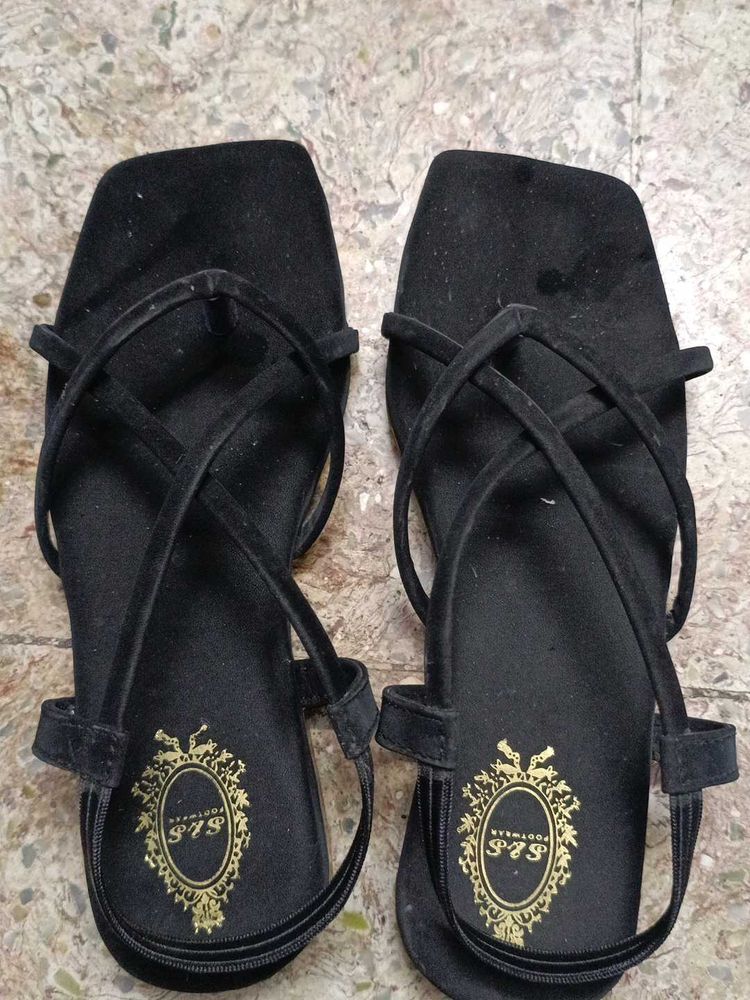 Elegant Black Strappy Sandals