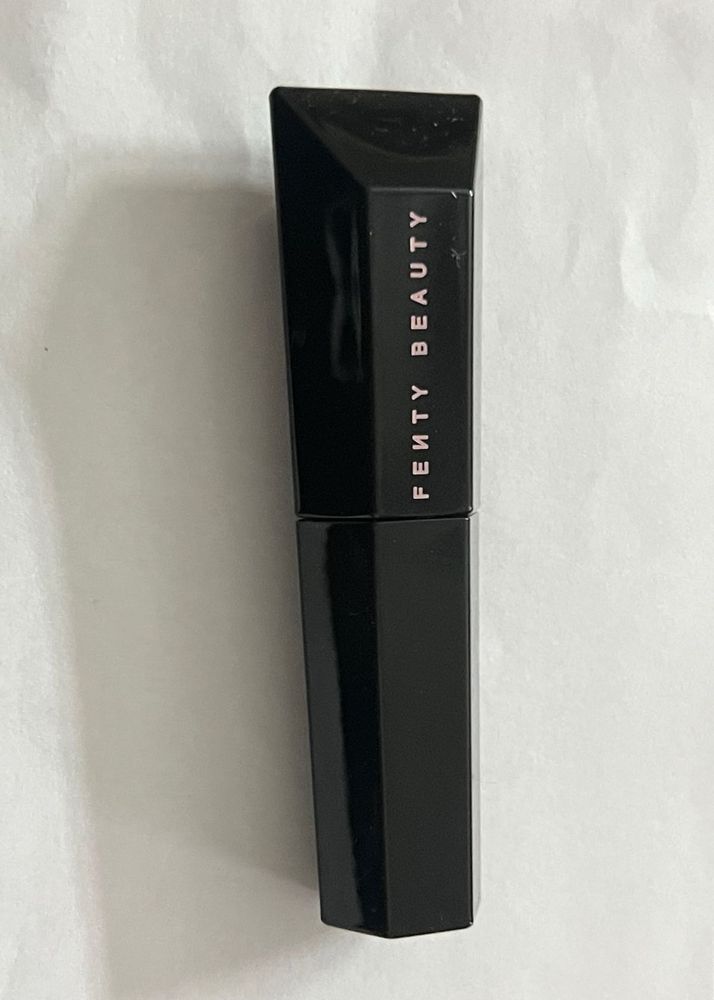 Fenty beauty hella thicc volumizing mascara