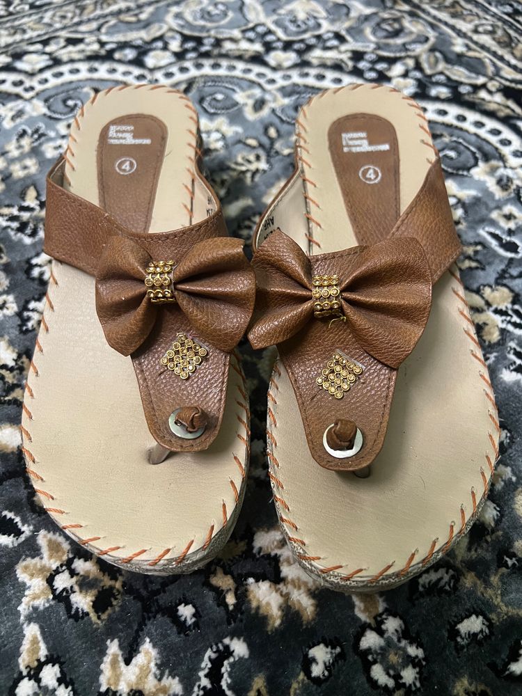 Sreeleathers Brand Wedge