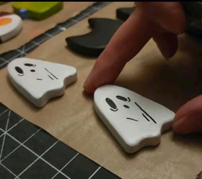 Clay Piece Attach With Magnets
