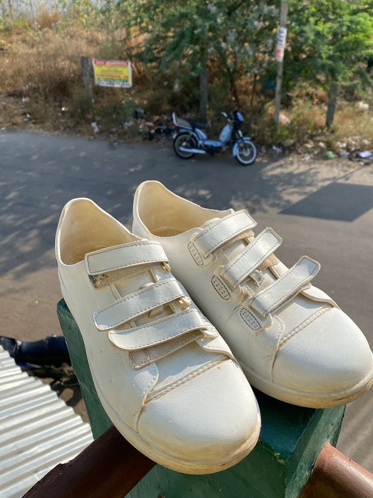 White Zudio Sneakers