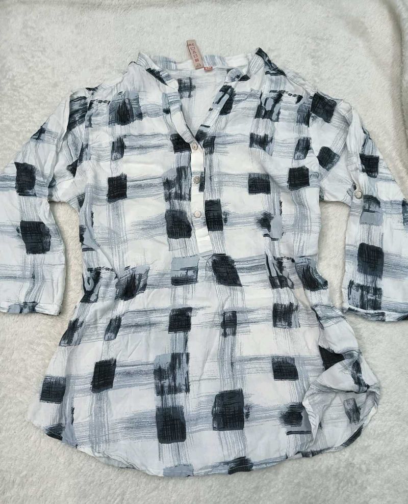 Very Soft Top 💙30,32 Size