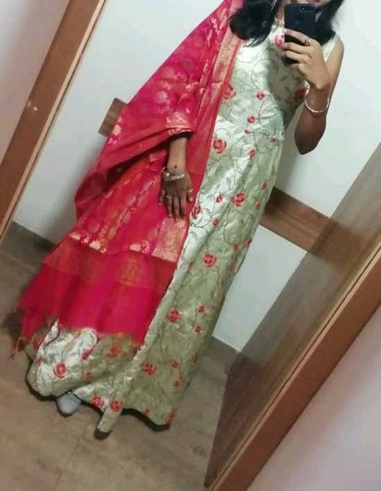 Ethnic Gown with Leggings