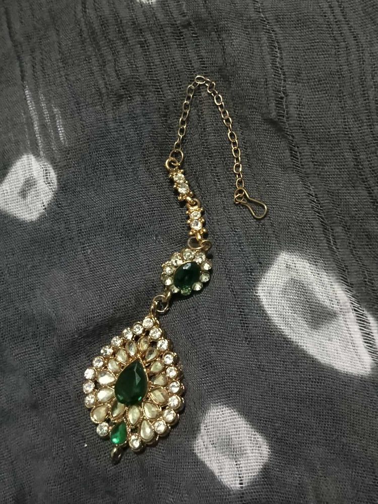 Green Maang Tikka with black necklace