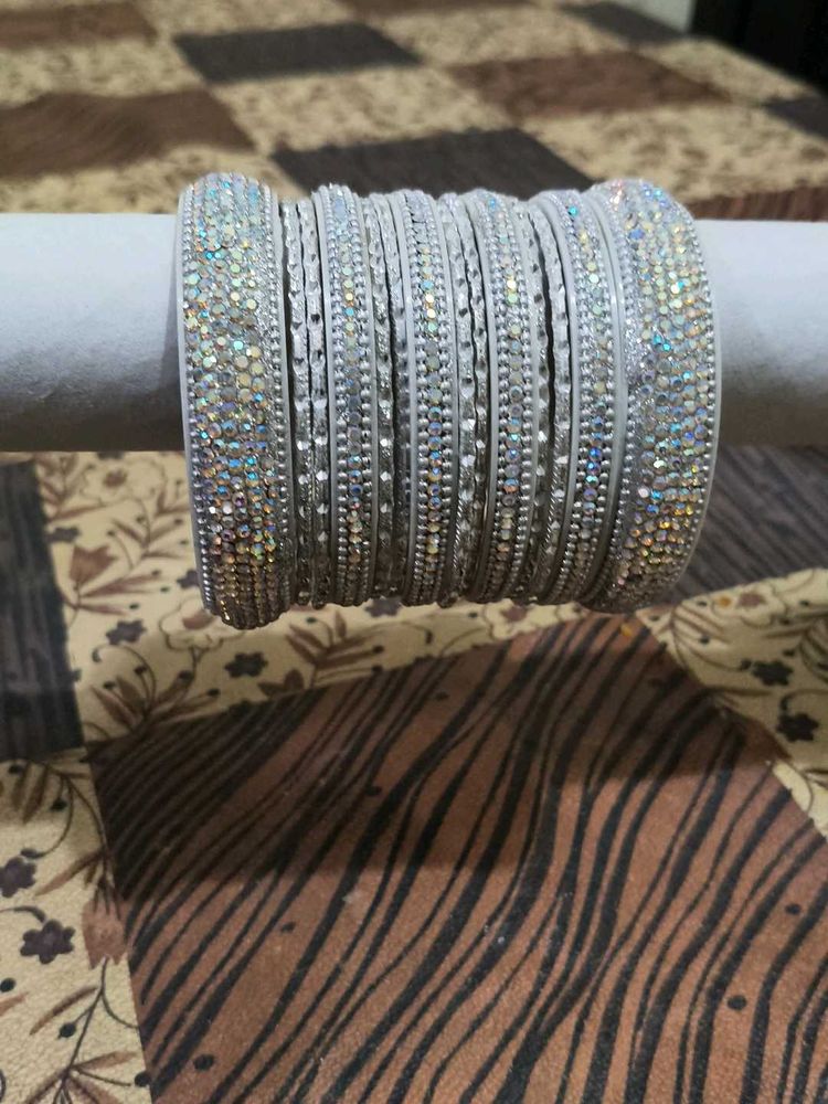 Sparkling Silver Bangles - Set