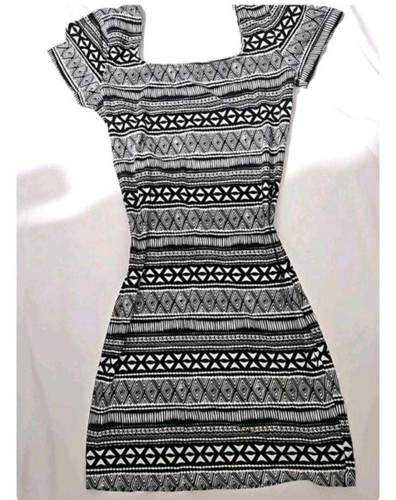 Primarks Black And White Bodycon Dress