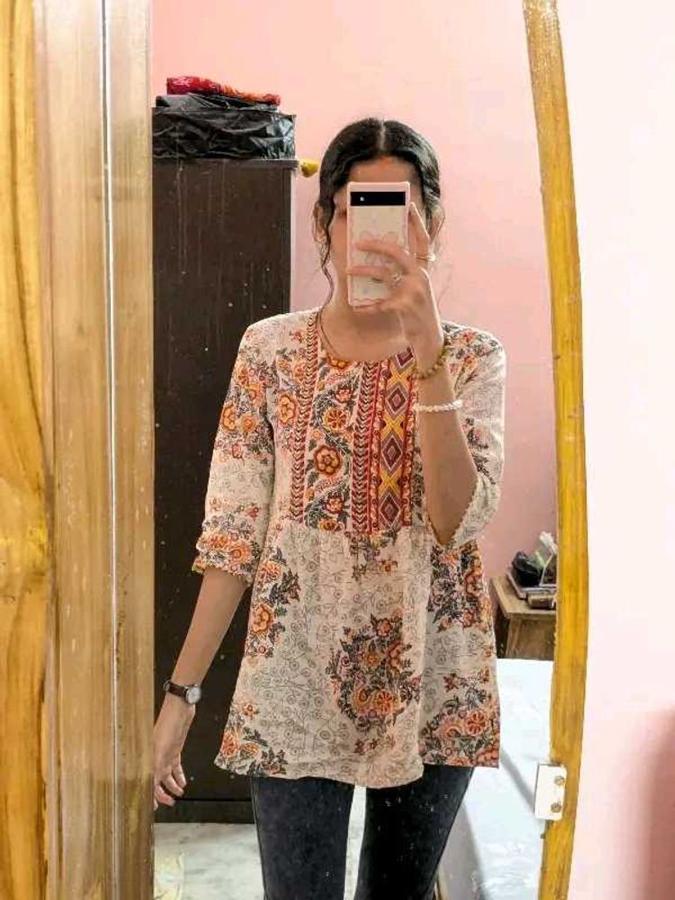 Floral Print Tunic Top