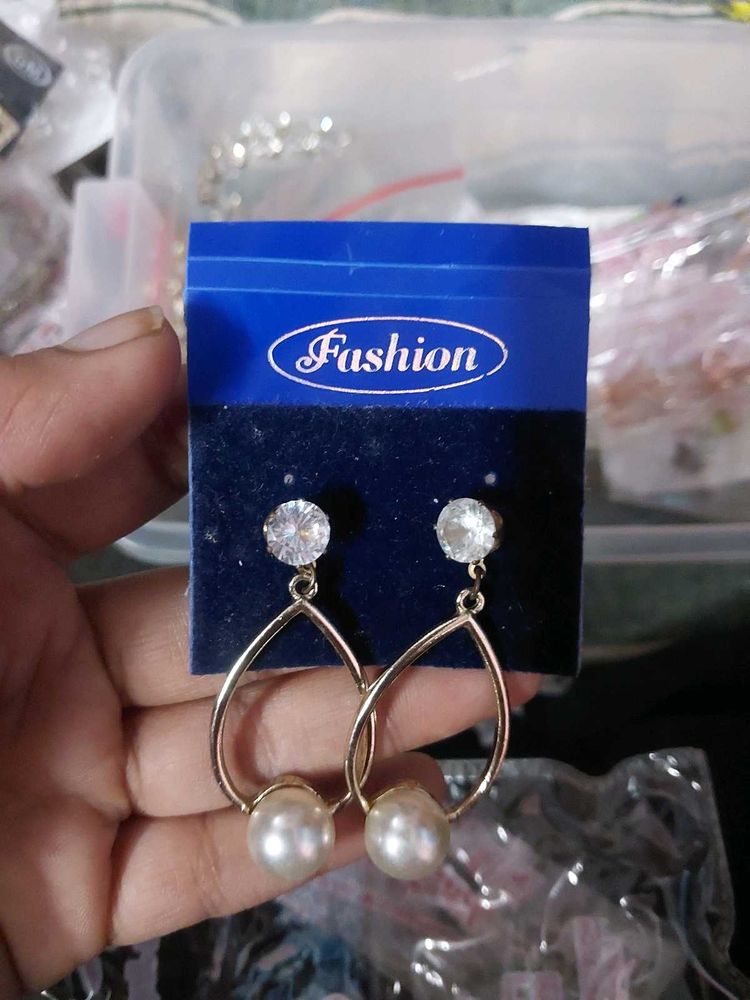 Pearl Drop Earrings