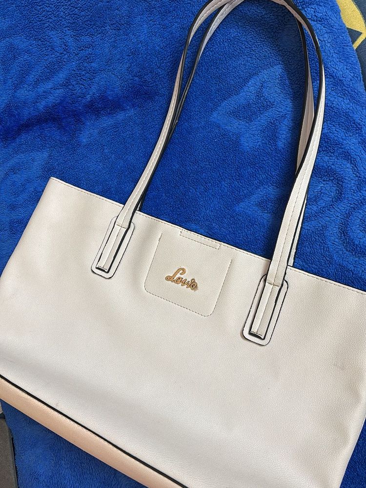 Lavie White Tote Bag