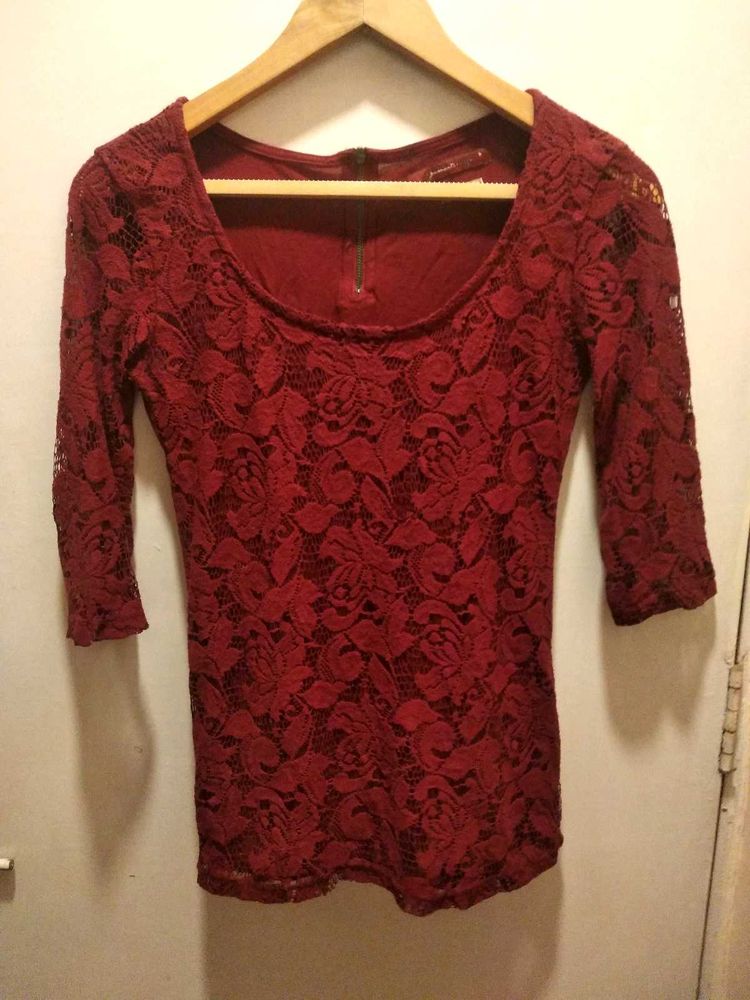 Bershka Beautiful Lace Top