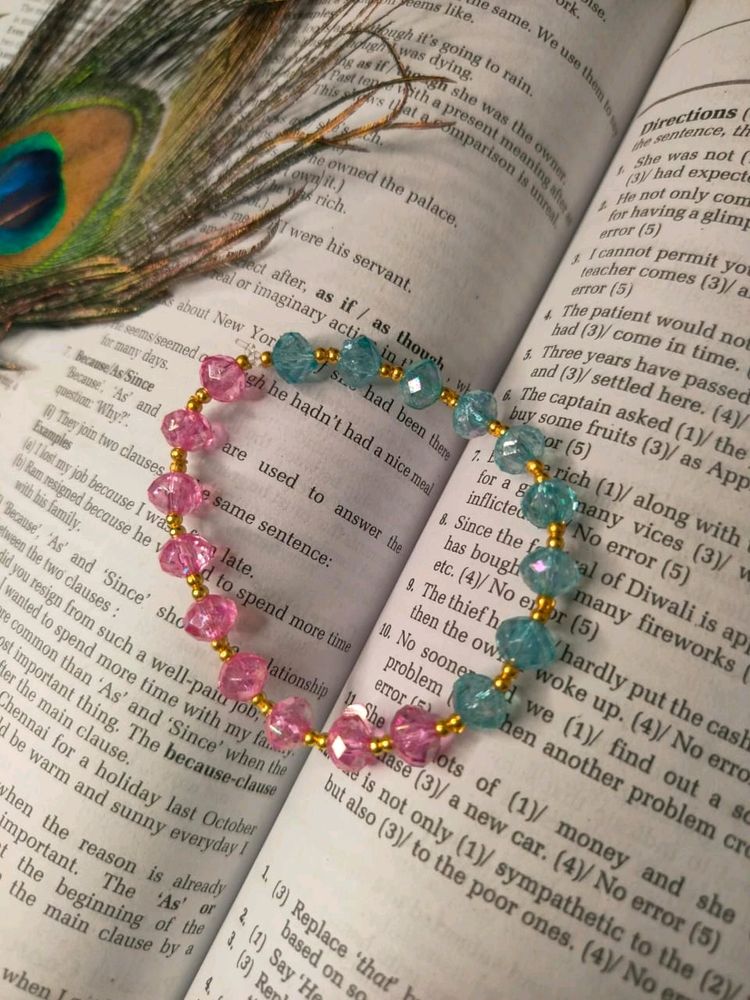 beaded bracelet