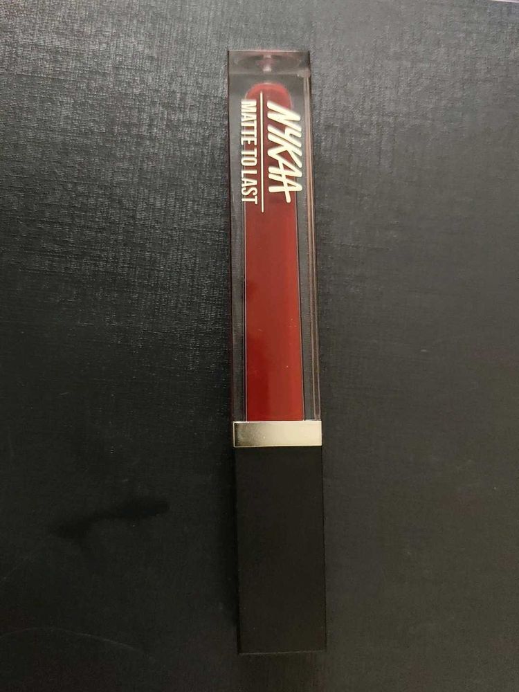 Nykaa Matte To Last Red