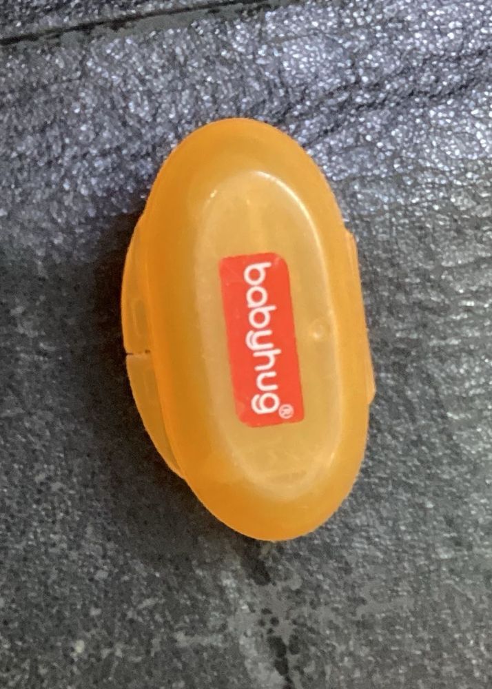 Babyhug fingers brush