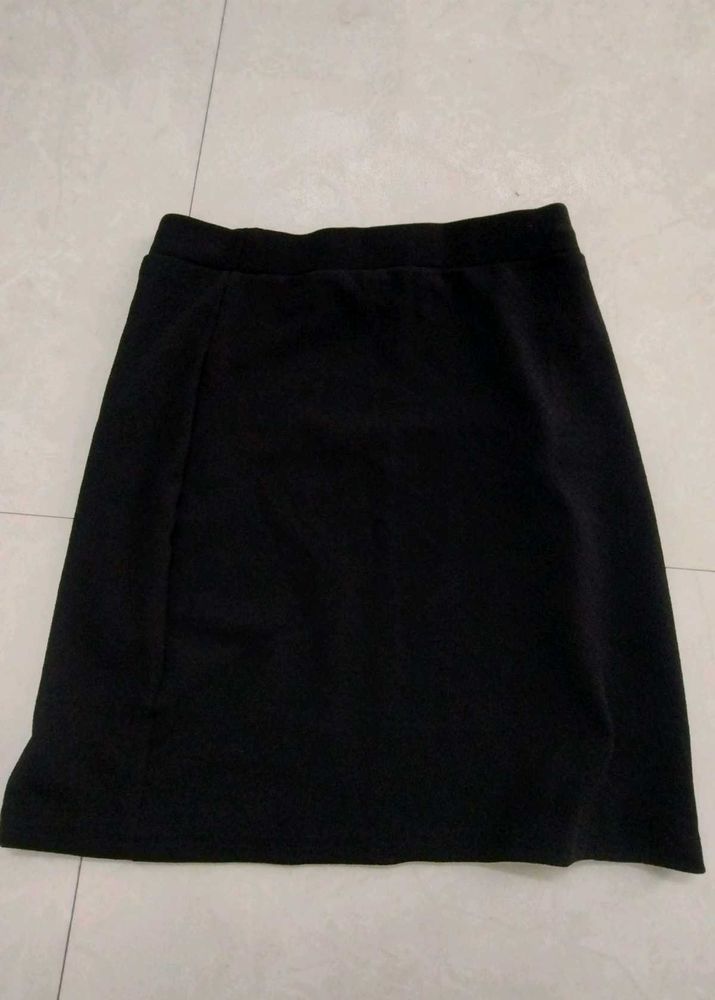 Classic Black Mini Skirt