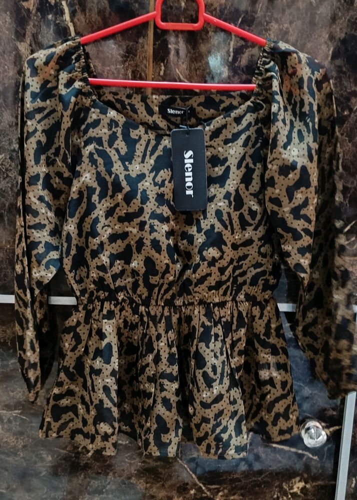 Slenor Leopard Print Peplum Top