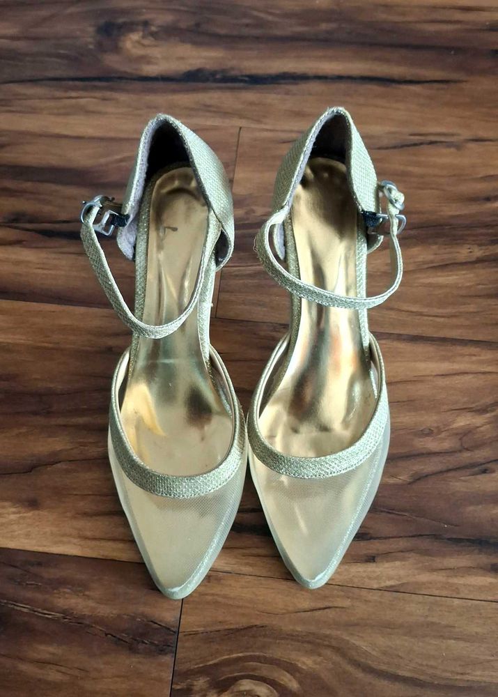 Gold Pointed Strapped Heels