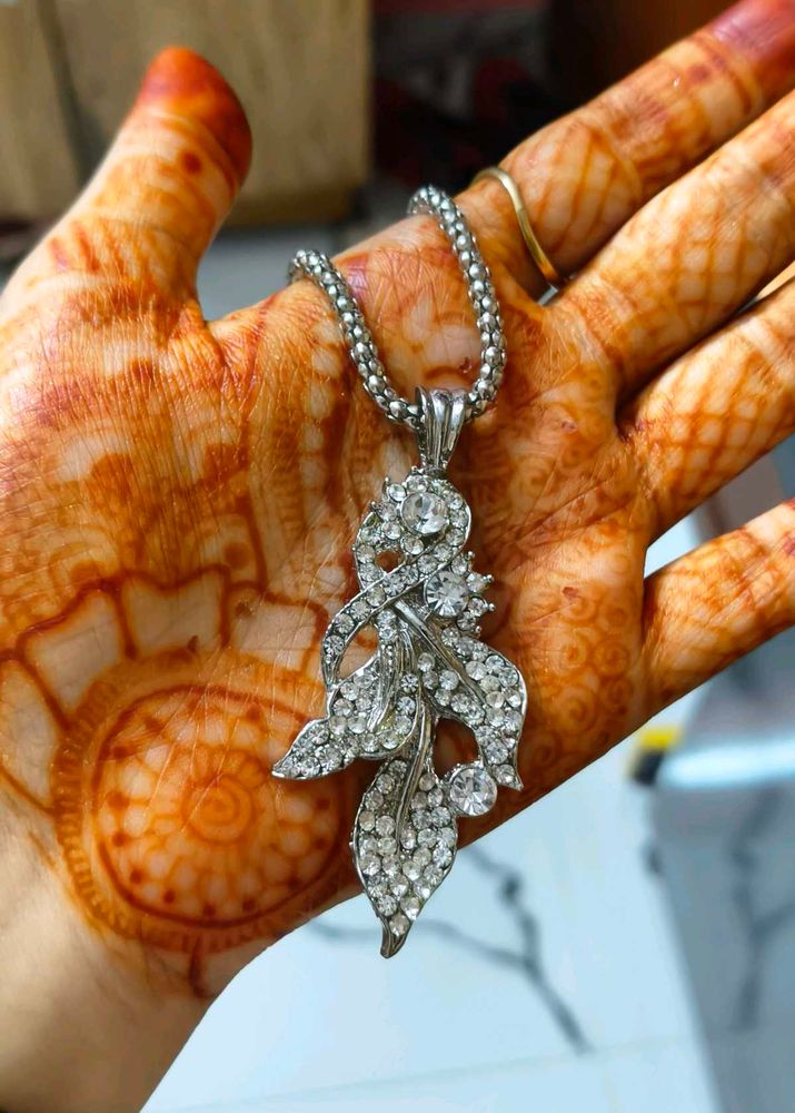 Sparkling Silver Necklace