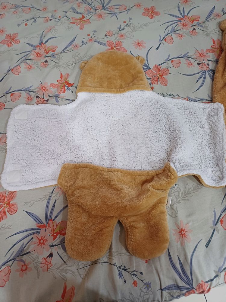 BABY BATH TOWEL AND Blanket