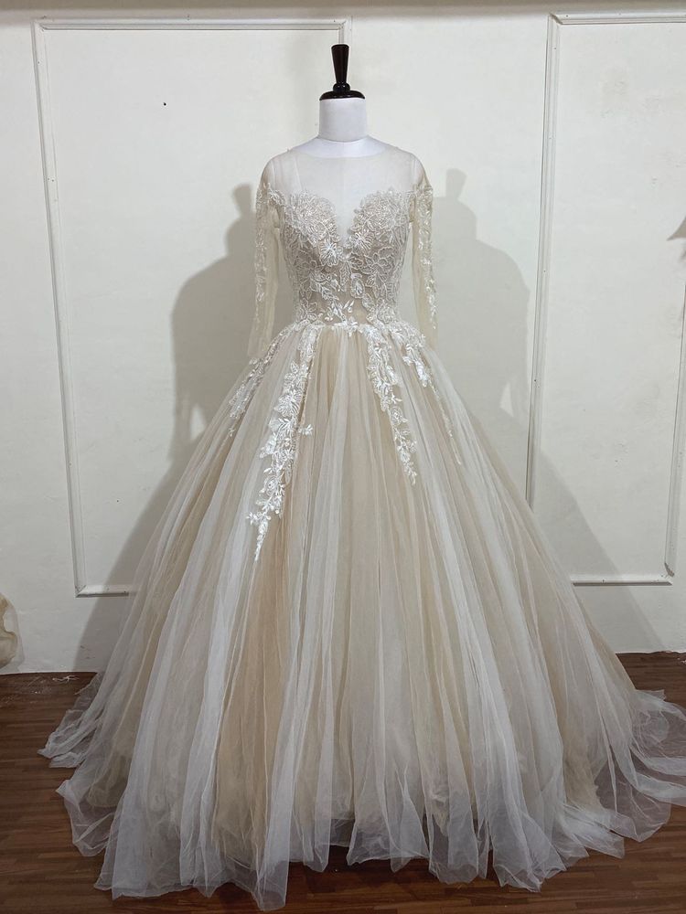 Elegant Wedding Dress