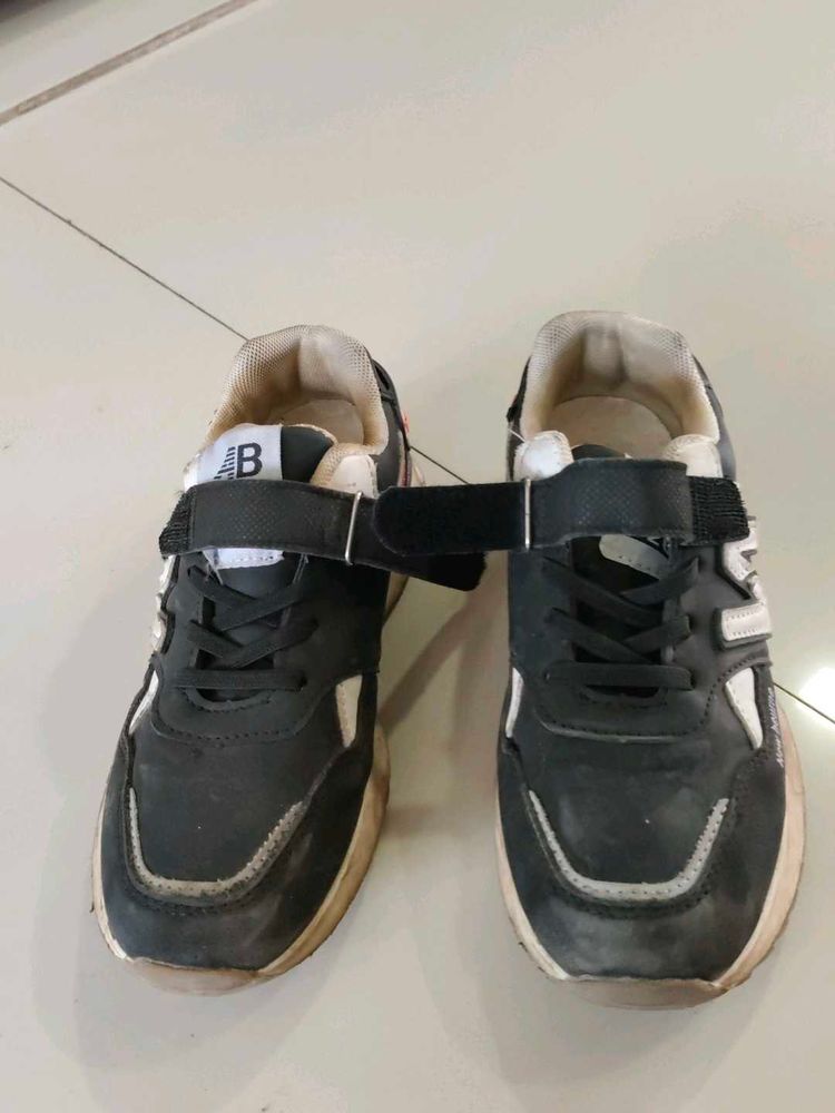 Sports Shoes For Boys