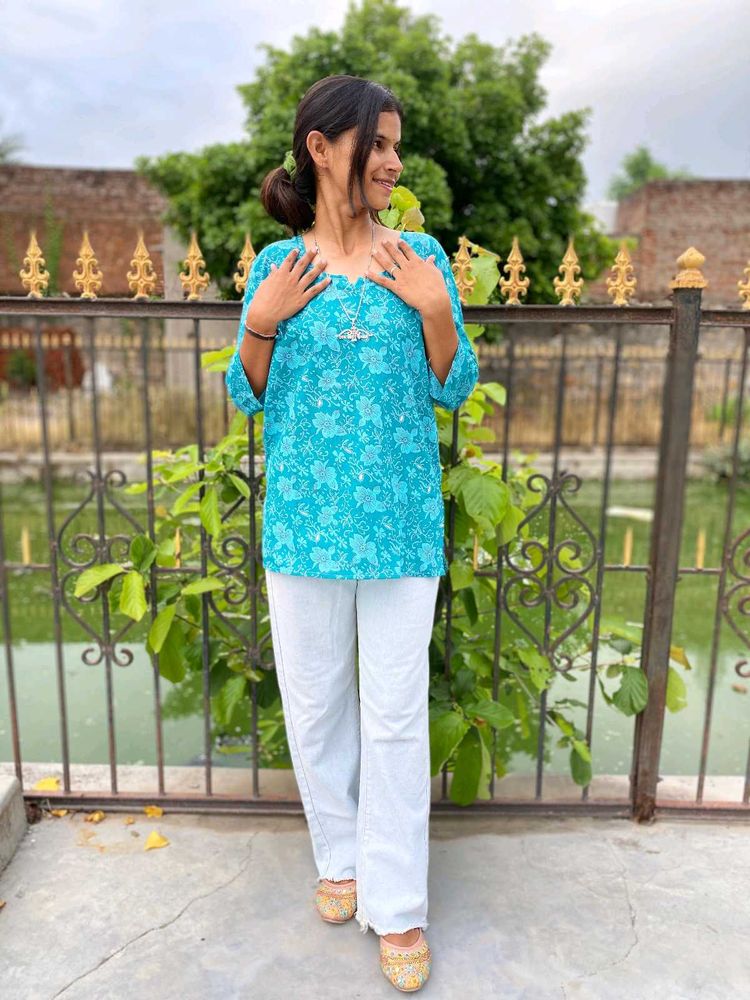 Women Short Kurti Aqua Blue 💙