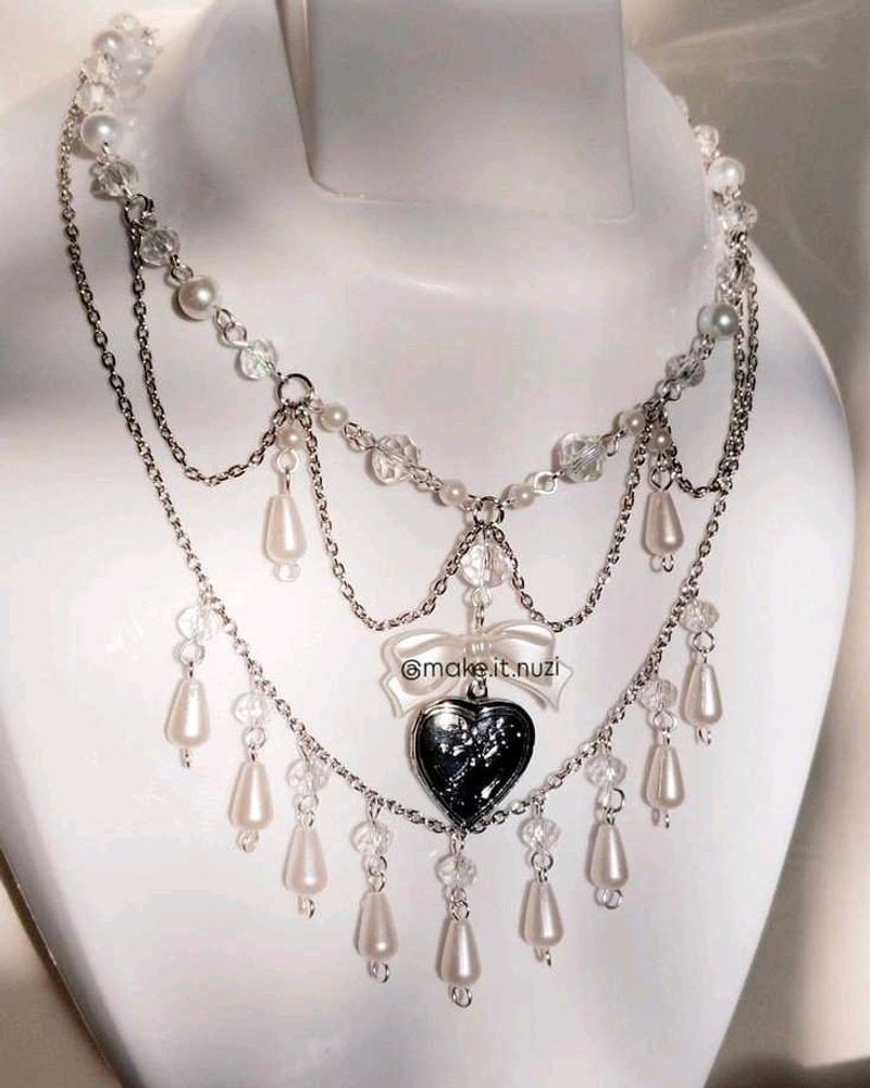 ~`•°Sweetheart Gothic Necklace °•~