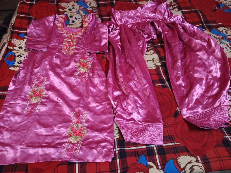 Pink Embroidered Kurta Set