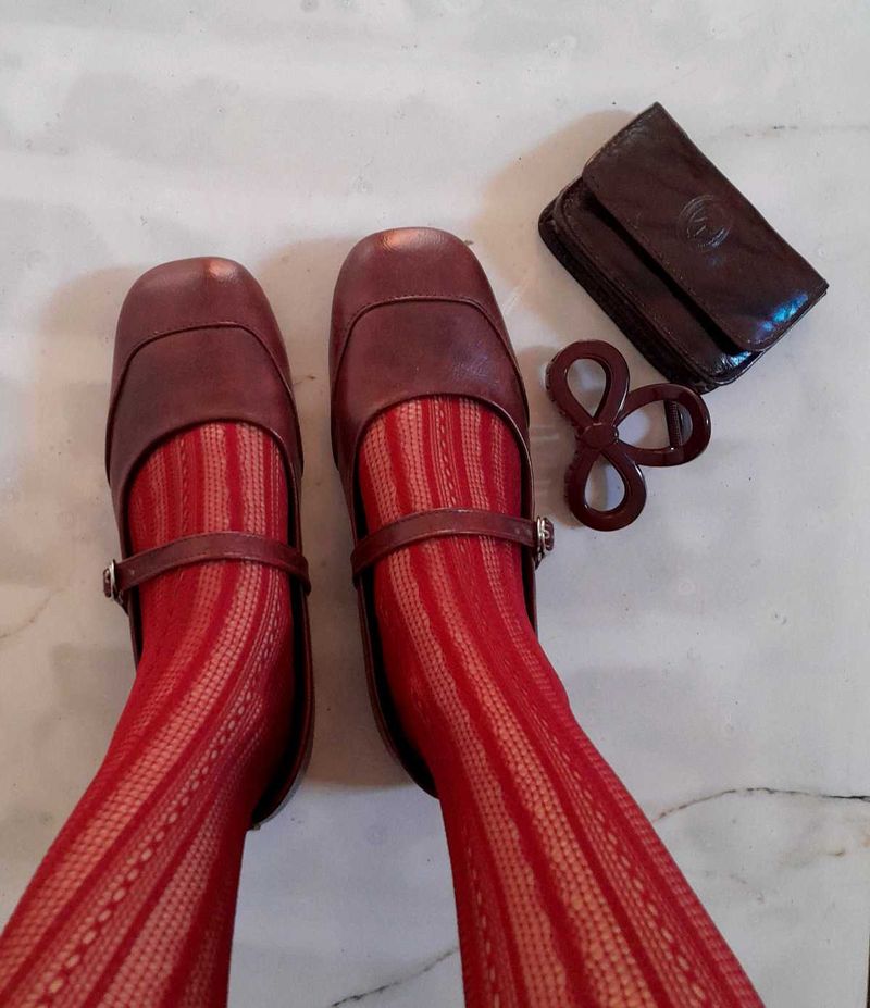 Red Patterned Tights  ✨️ ♥️