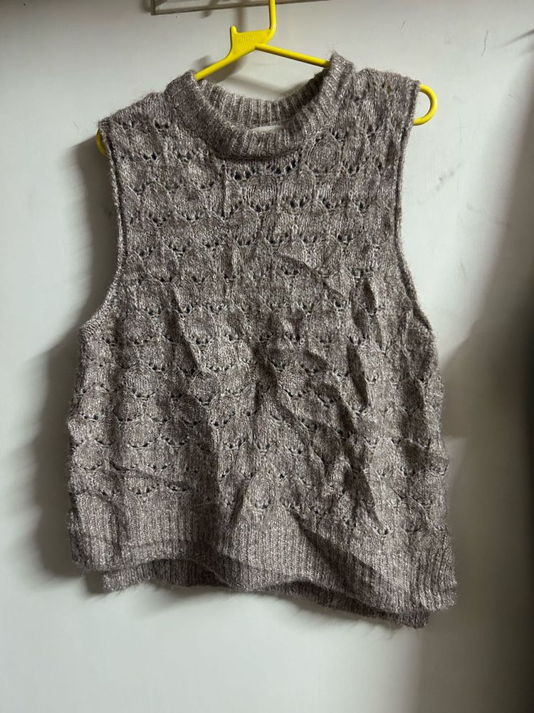 Sleeveless Knit Top