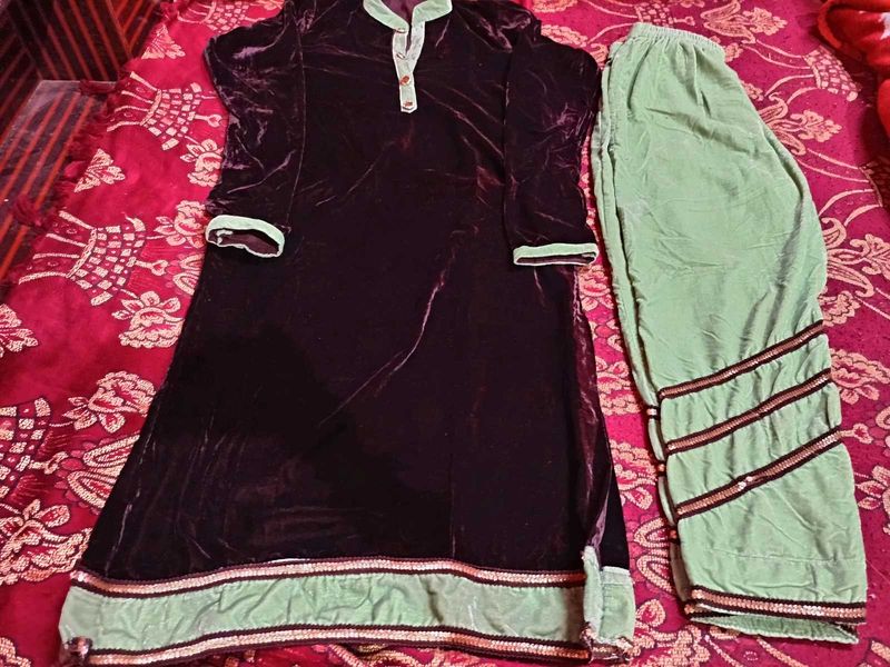 party wear winter Velvet Kurta bottom set