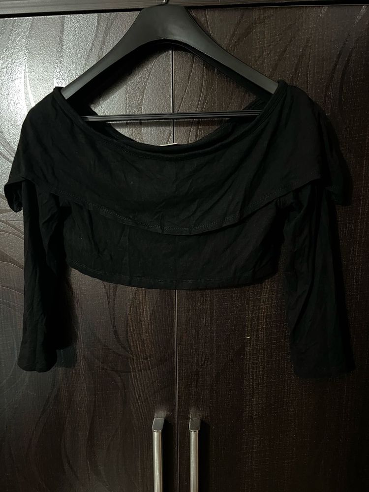 Black Off-Shoulder Crop Top